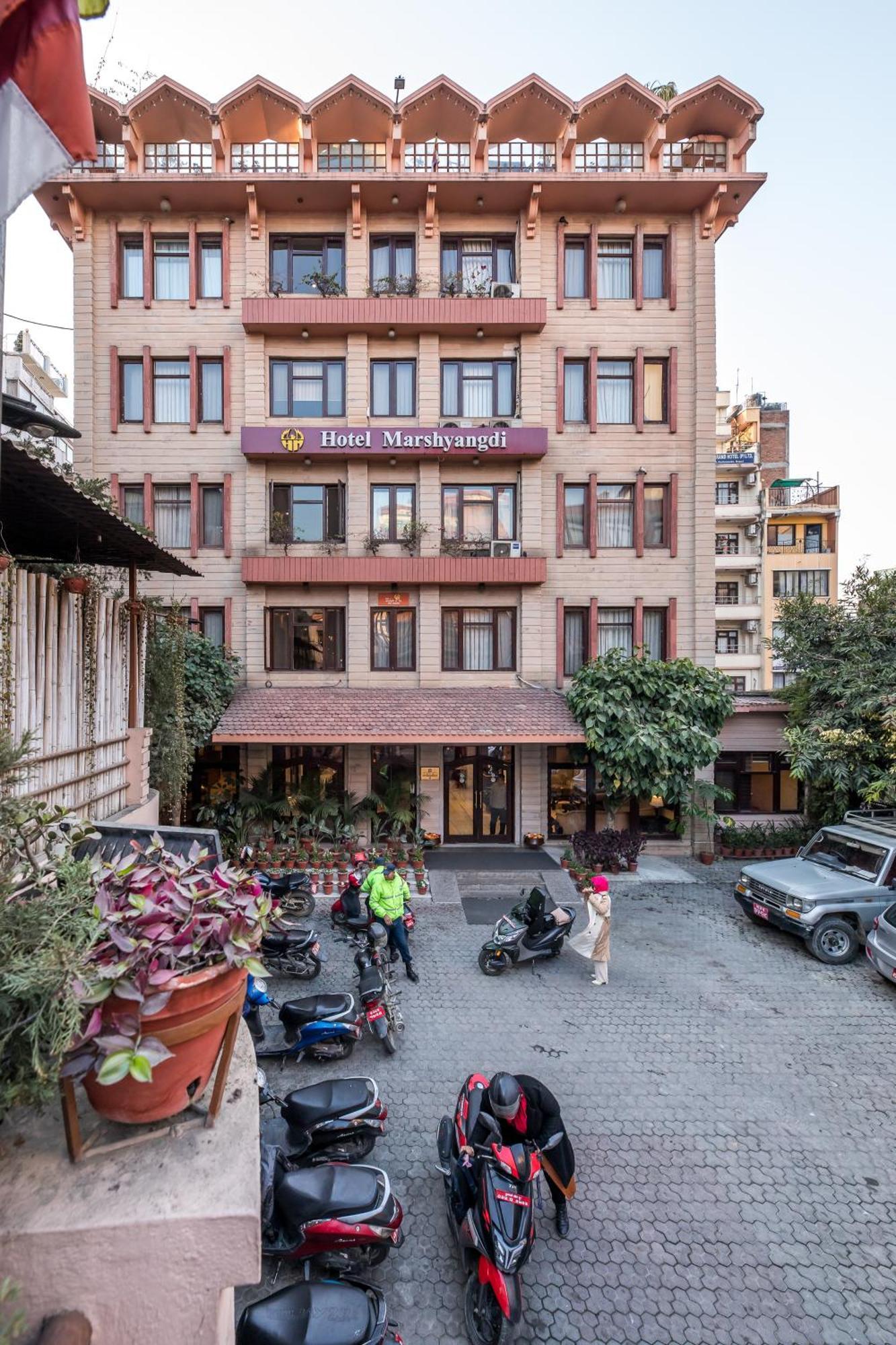 Hotel Marshyangdi Katmandu Dış mekan fotoğraf