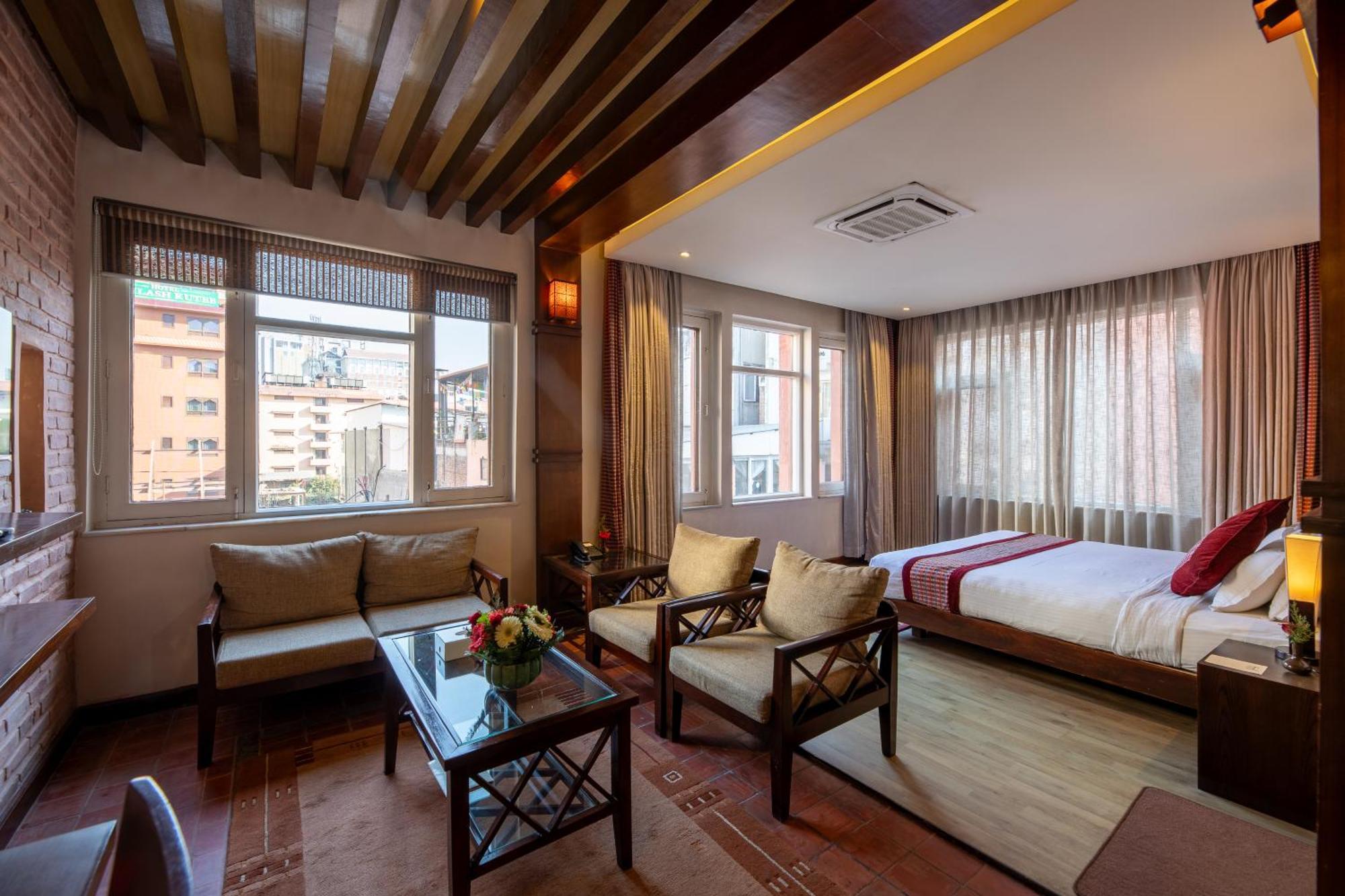 Hotel Marshyangdi Katmandu Dış mekan fotoğraf