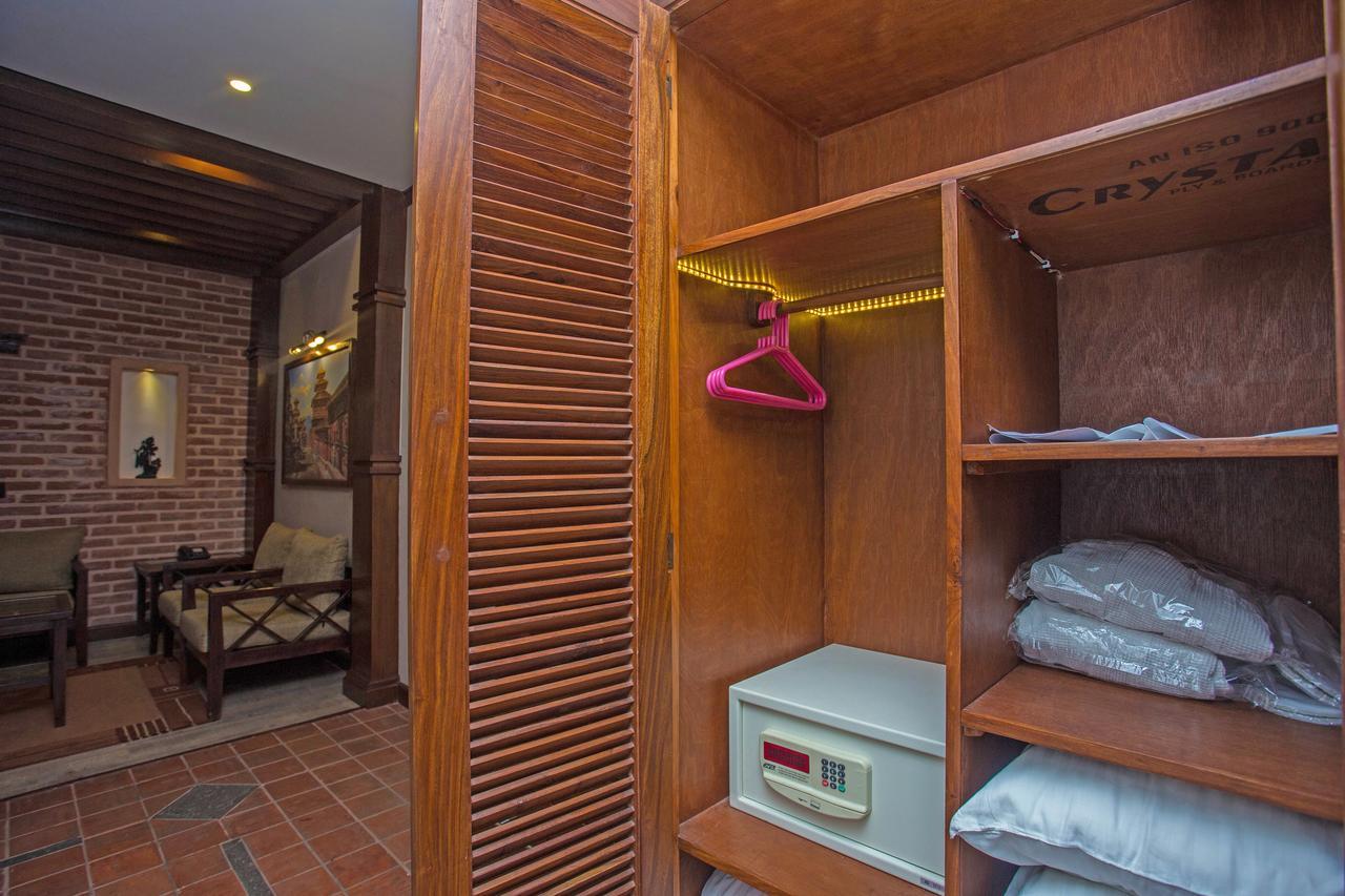 Hotel Marshyangdi Katmandu Dış mekan fotoğraf